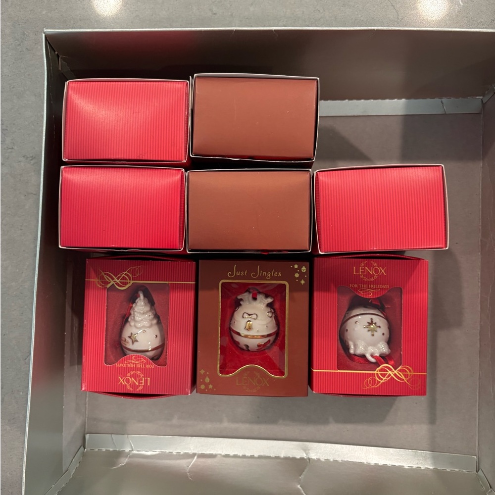 Lenox Holiday Decor Ornaments Cream /Gold
$12 EACH or B/O their original box